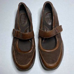 B.O.C. Born Concept Womens 7 / 38 Brown Leather Mary Jane Shoes Flats Slip On